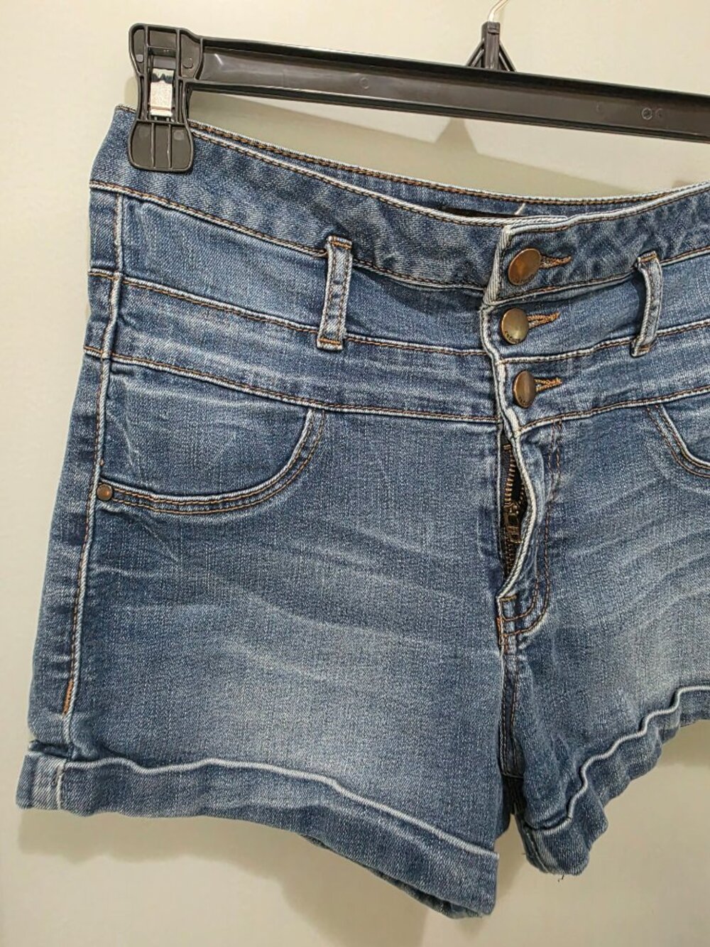 Refuge High-Rise Button Fly Jean Shorts – Size 4, Blue Denim - Picture 6 of 10